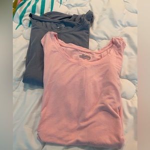 Set of 2 Columbia Hi-Lo Tops